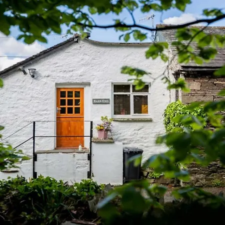 Barn End * Hawkshead